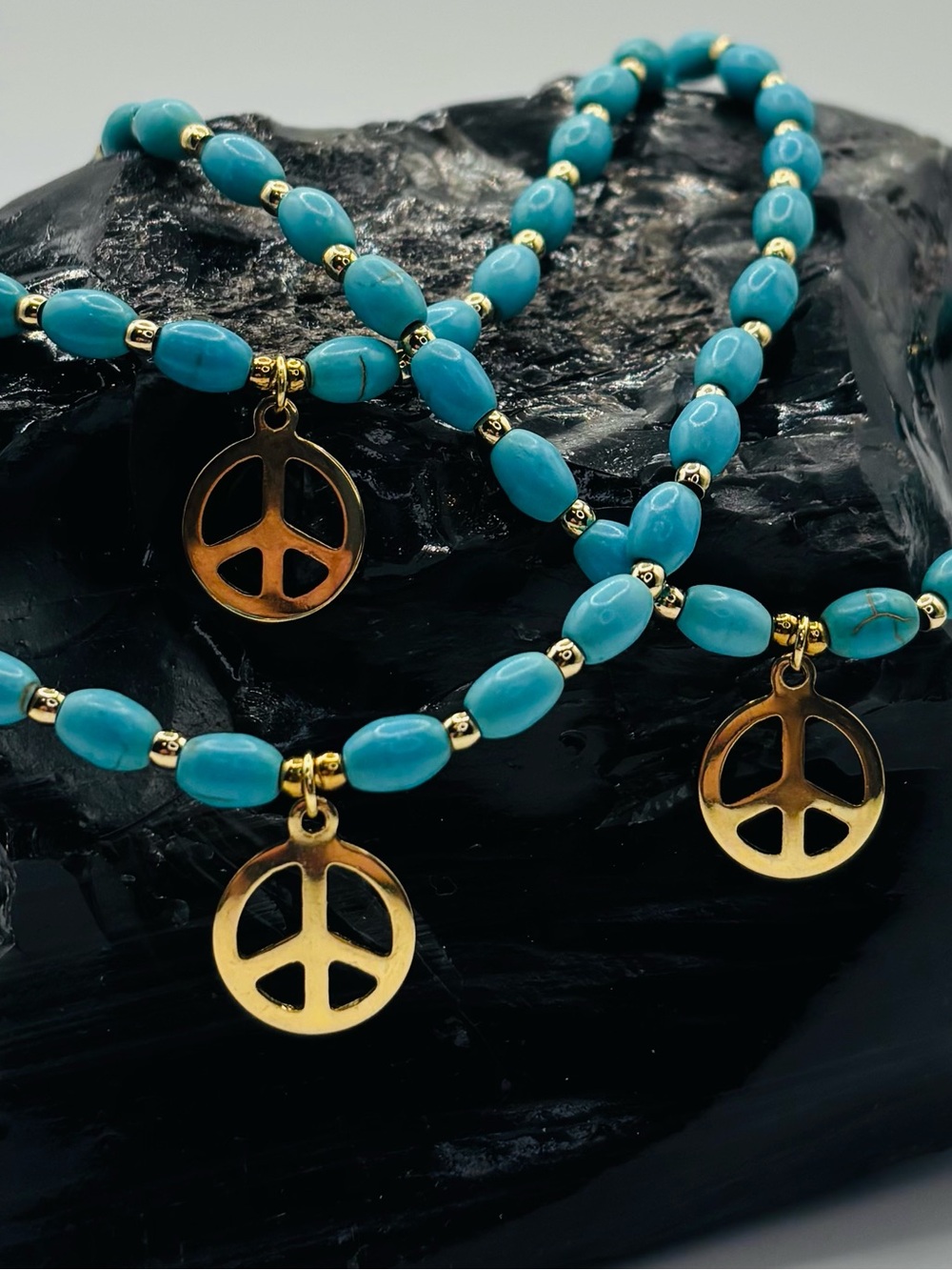 *ANKLET* S. Steel Gold Peace Sign with Dyed Turquoise Stone Stretchy Anklet